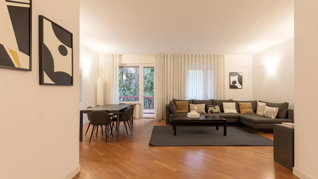 Via Bergognone Eleganza: Appartamento Moderno con Servizio Concierge 24/7