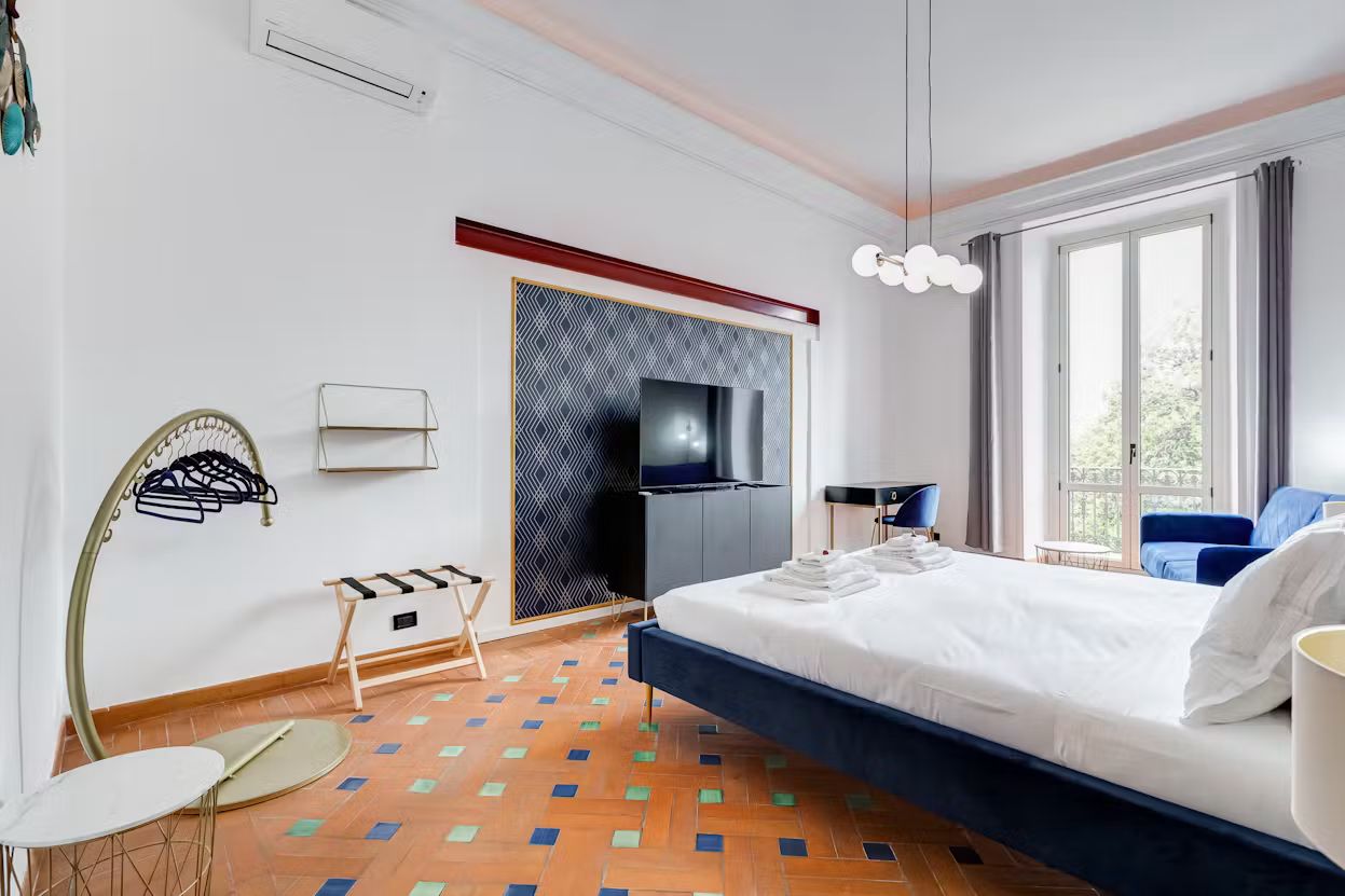 Stylish Luxury Apartment on Via Nazionale – Rome City Center