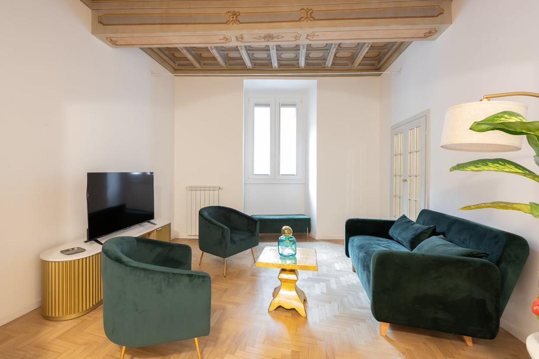 Prestigious Luxury Apartment near Piazza Navona & Pantheon