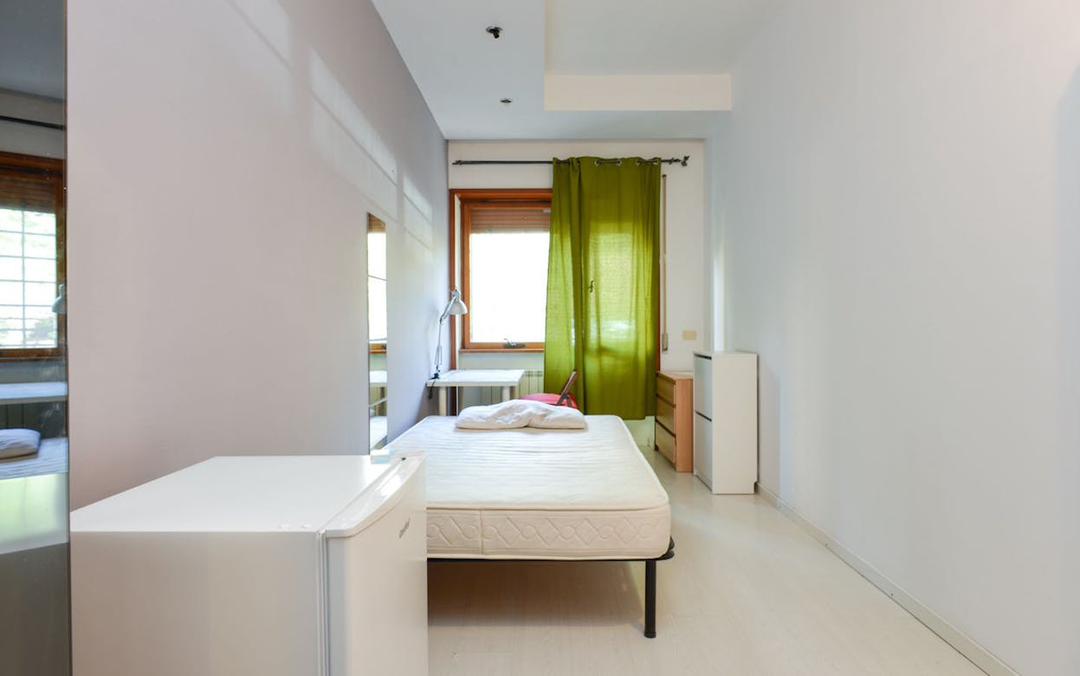 Camera con Frigo Privato – Monteverde, Roma