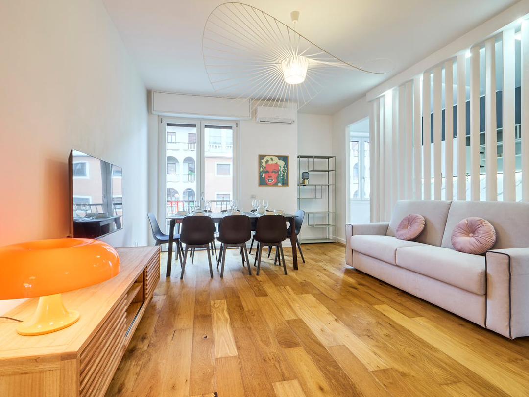 Appartamento Moderno e Raffinato in Viale Tunisia, Milano