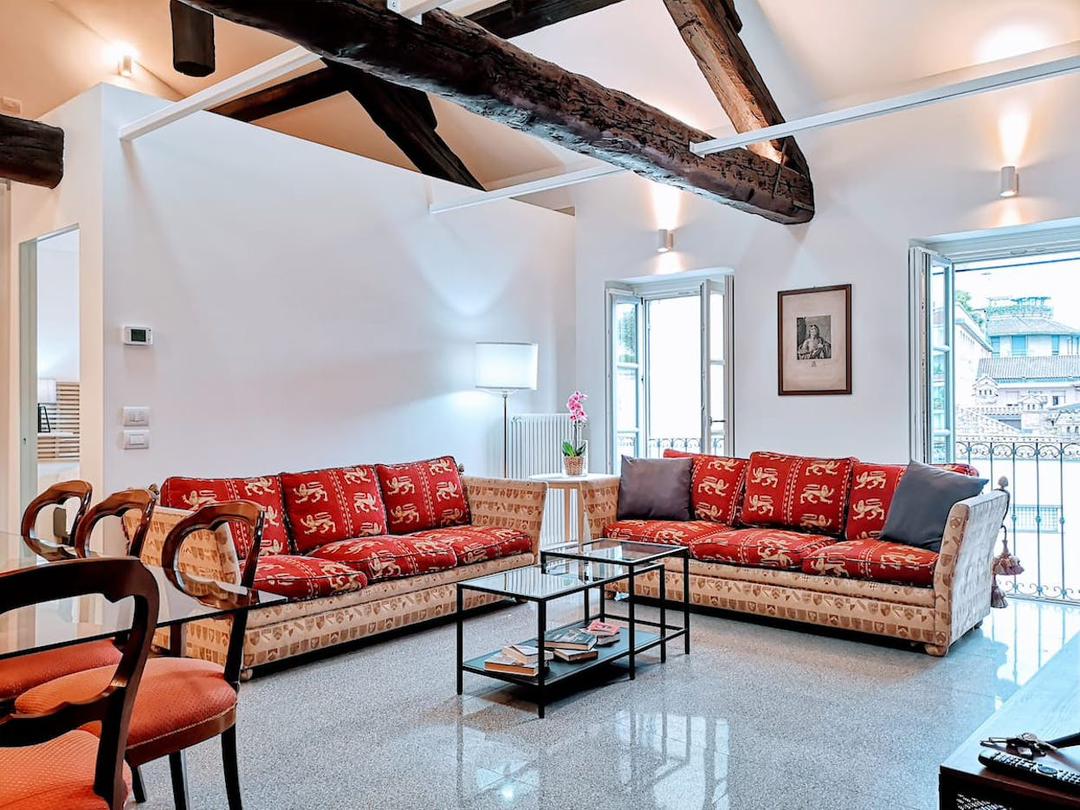 Residenza Borromei: Eleganza e Comfort nel Cuore di Milano