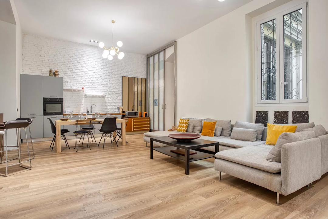 Stylish Milan Stay – Steps from the Duomo